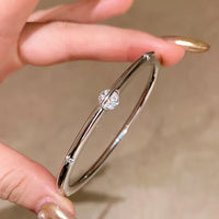 Opening Shooting Star Bracelet – 18.5 cm Circumference