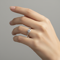 Rotating Shooting Star Ring – A Sparkle in Motion